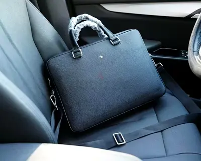 Black montblanc briefcase 💼