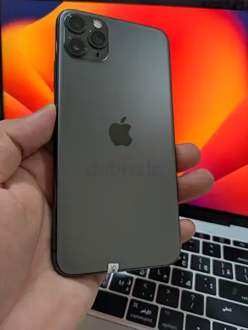 iPhone 11 pro max 256 Gb storage