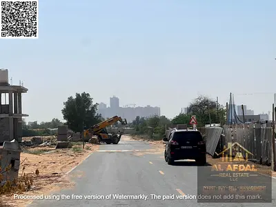 Own two adjacent plots in a rapidly developing area at an unbeatable price including fees