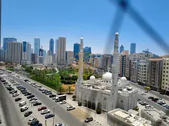 LUXURY LIVING VERY SPACIOUS HUGE SIZE BIG 2BHK APARTMENT+ 2 BALCONIES ALL MASTER ROOMS AVAILABLE IN