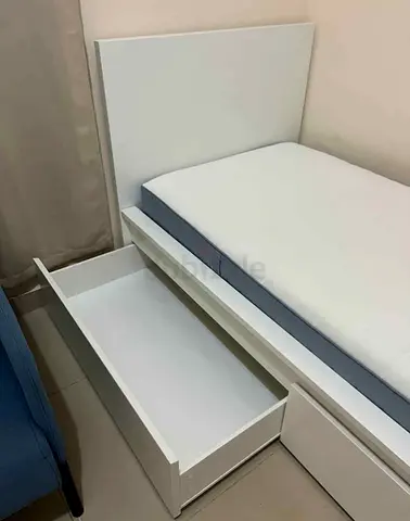 Malam single  bed 90/200cm bed and Ikea mattress is available in excellent condition,