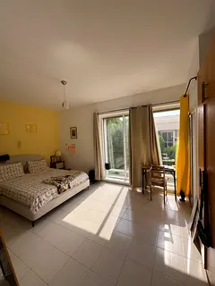 Master En-suite Bedroom in Jumeirah Villa