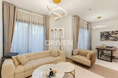 Single Row with Maids Room and Near Park