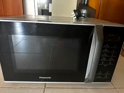 Microwave oven