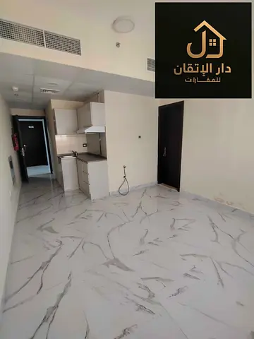 *Golden opportunity! Studio in Al Buhaira area. Central AC, flexible payment options*