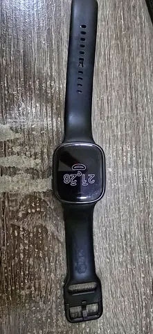 Honor watch with the original cable