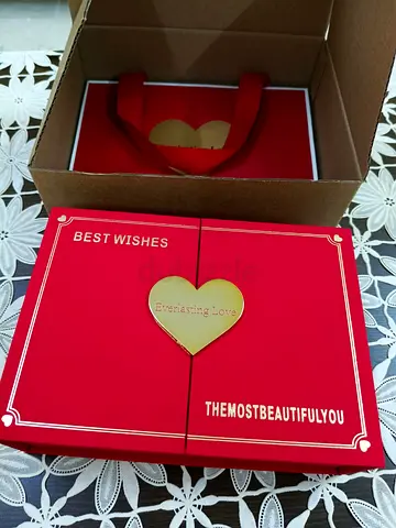 Red Gift Box (Unused) - Everlasting Love themed