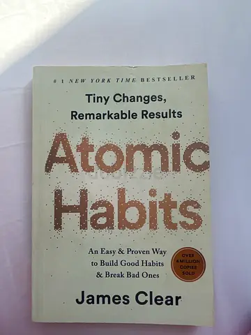 Atomic Habits by James Clear - Paperback
