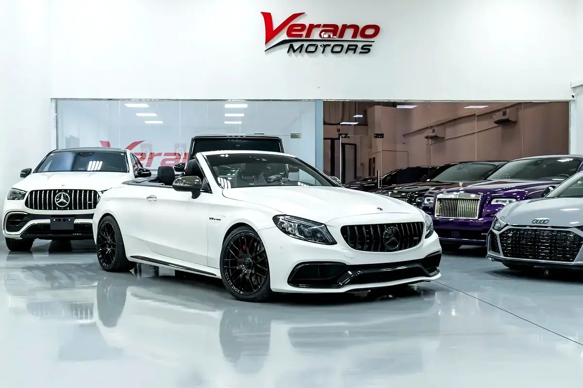 Mercedes-Benz C-Class 2020 — photo 1 of 19