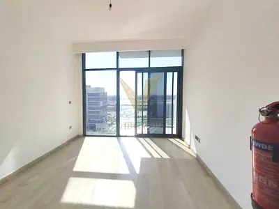 EXCLUSIVE | BIGGER LAYOUT STUDIO | AZIZI RIVIERA
