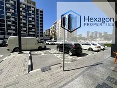 🔥 Prime Retail Shop for Rent in Azizi Riviera | Best Location &amp; High Foot Traffic 🔥