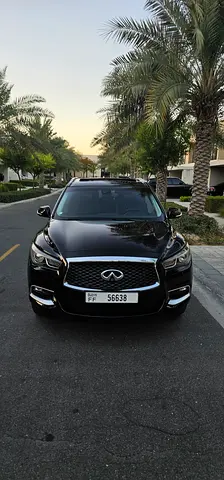Infiniti QX60 2016 Luxury Sensory GCC Specs, mint condition Expat family used.
