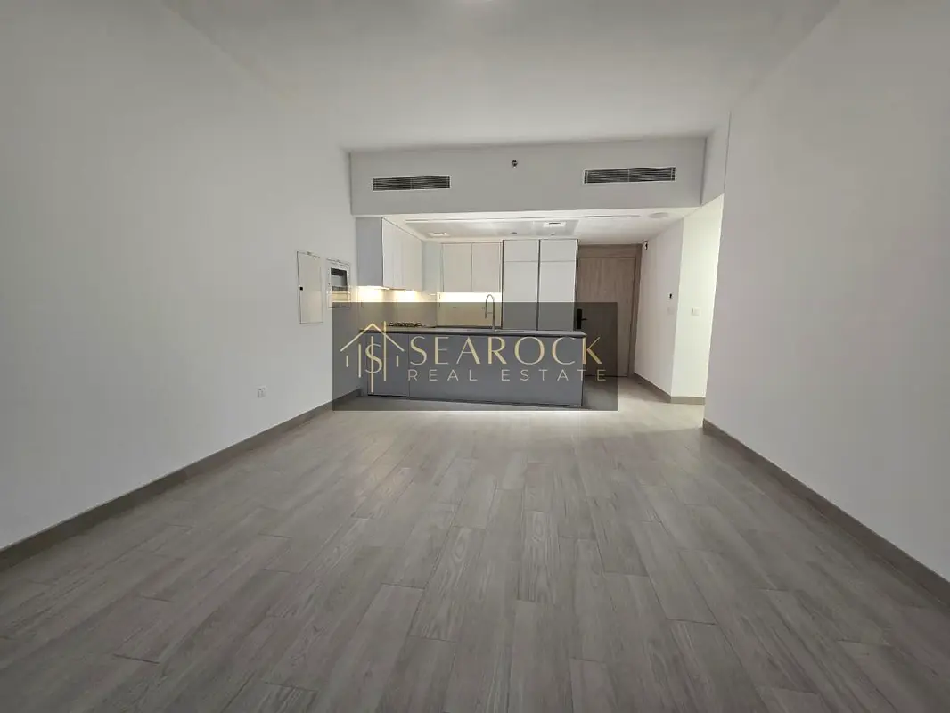 2 Bedroom Apartment | New Building | Balcony | Skyline View