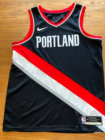 Nike Portland Trail Blazers NBA Basketball Jersey size 48 (L)