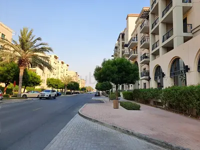 Travo  – incl. of dewa, internet, chiller, up to 12chqs, short or long term| 12 Cheques | The Views.