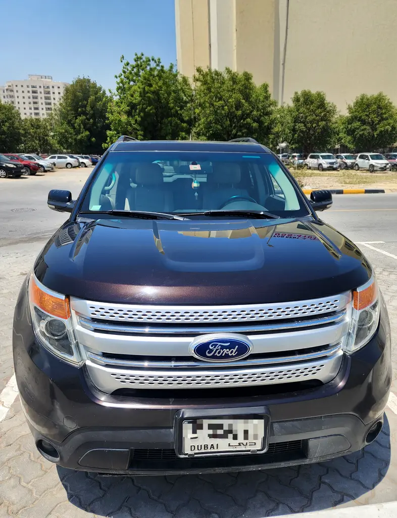 Ford Explorer 2013 — photo 1 of 8