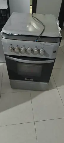 Daewoo Free Standing Gas Cooker with Oven