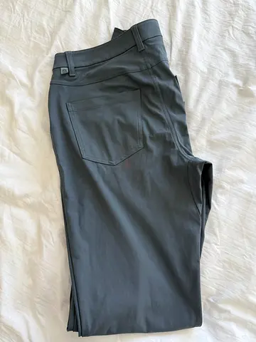 Lululemon men’s pants