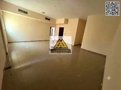 Very spacious | 4 bedrooms and a living room | Unpaved parking | Free maintenance | Suitable for co