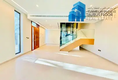 Luxury 4+Maid New Villa With Private Lift