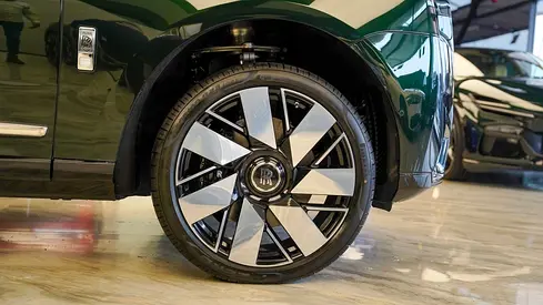 2026 ROLLS-ROYCE CULLINAN 缩略图 16