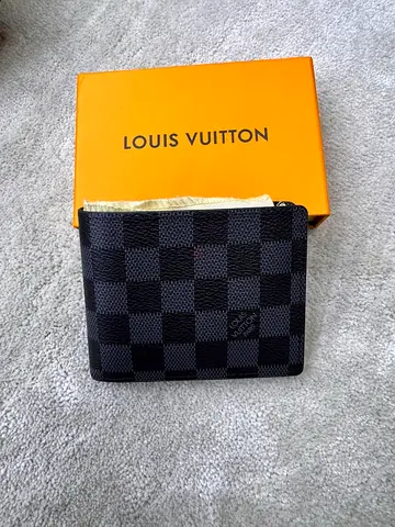 Louis Vuitton card wallet
