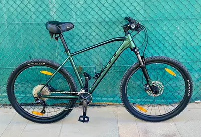 Scott Aspect 920 XL Frame - XT, Deore - Shimano Hydraulic brakes - 29-inch Wheels.