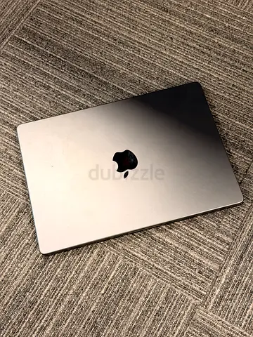 Macbook pro 14 - M3 pro - 18GB RAM - 1TB Storage
