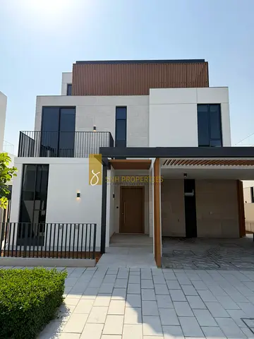 LUXURY 4BR VILLA | LOWEST PRICE | READY TO MOVE IN