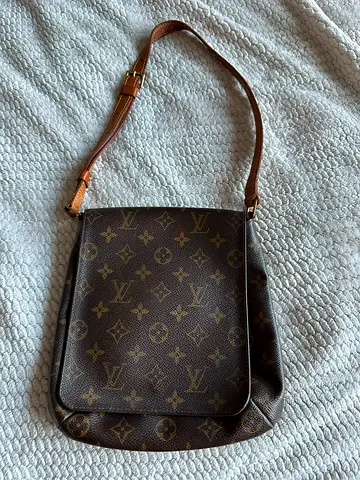 Pre-owned Louis Vuitton Monogram (Louis vuitton musette salsq Shoulder Bag — Classic Crossbody Style