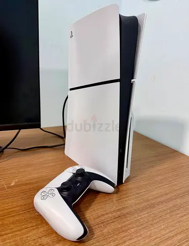Sony PS5 Slim 1Tb Disc Edition UAE Version With 1 Controller