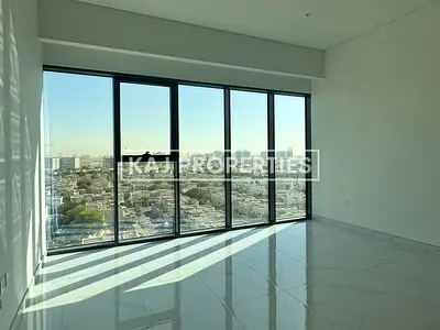 إطلالة على وسط المدينة | شقة من 3 غرف نوم | عزيزي سنترال الفرجان | تصميم الزاوية المشرقة
