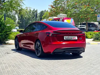 صورة 8 لـ 2025 Tesla MODEL 3