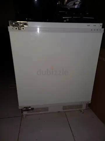Built-in undercounter refrigerator / freezer - working condition