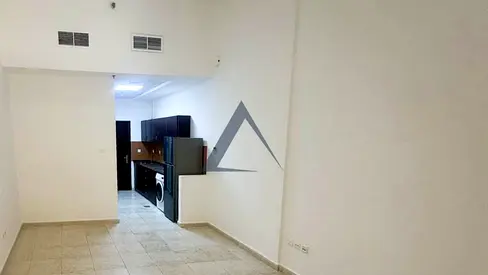Near to Circle Mall | Spacious | Kitchen Appliances