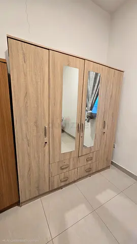 Home box Wardrobe for sale.