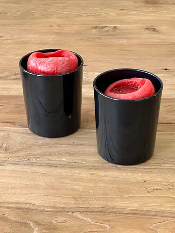 Set of 2 Scented Candles in Black Glass Holders