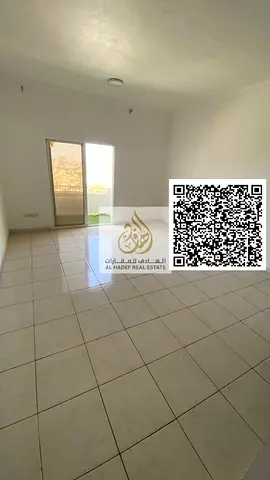 غرفة وصالة بالراشدية 3 بعجمان مع بلكونة وخزائن حائط وإطلالة مفتوحة ومساحة واسعة جدا قريبة من أبراج عجمان ون والدفع مرن جدا وموقع رائع لجميع الخدمات تم