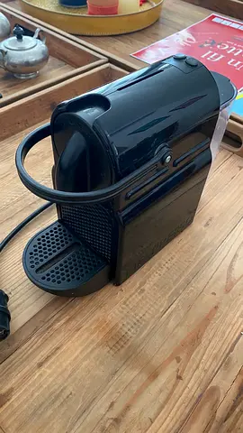 Nespresso Inissia Coffee Machine