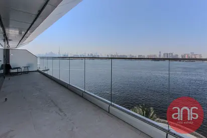 HUGE LAYOUT | SEA VIEW | VACANT NOW