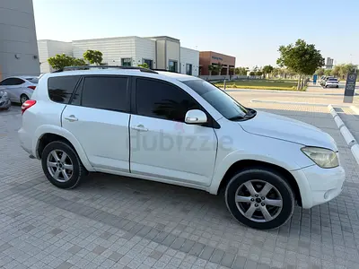 Toyota RAV 4 2009 GCC Specs - Well Maintained