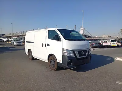 صورة 14 لـ 2021 Nissan URVAN