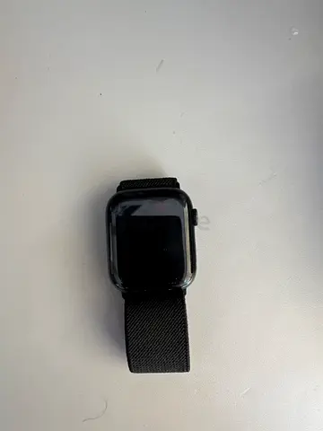 Used Apple Watch Series 7, 45mm, Charging cable included