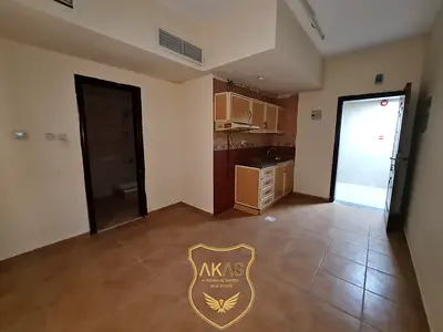 Central AC Near Mujjarah Park and Rolla Corniche Family Studio