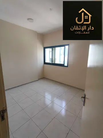 *Great rental opportunity - 2-Bedroom + Living Room apartment. Prime location close to all services and excellent price*