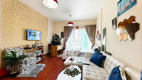 Fully Furnished | Vacant Soon | Community View