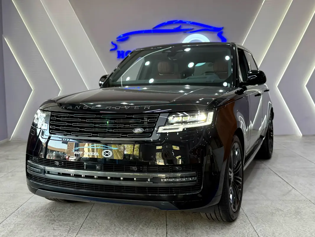 Land Rover Range Rover 2025 — photo 1 of 14