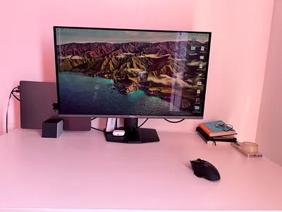 MPG 321URX Gaming Monitor, 32 4K UHD Quantum Dot OLED Display