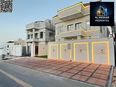 Classic villa on a main street, opposite services. Excellent price, includes transfer fees, and free