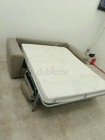 Expensive quality Natuzzi Italia real leather Sofa bed